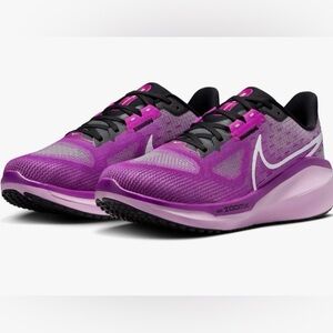 Nike Zoom Vomero 17 Hyper Violet / Black Running Shoes Men’s Sz 10 FB1309-500
